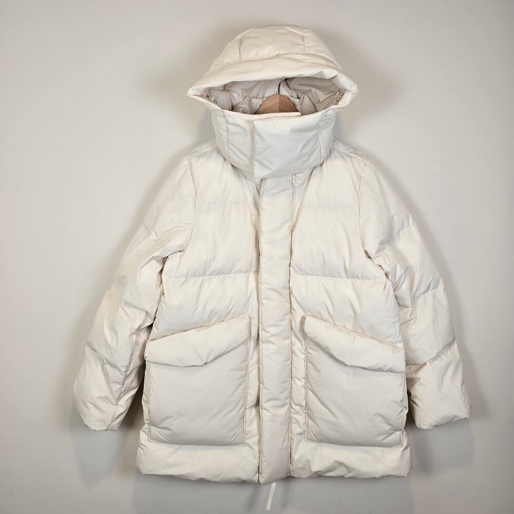 Halfdays Wheeler Parka Size L Oatmilk Puffer Jacket Coat Relaxed Ski Snow Winter